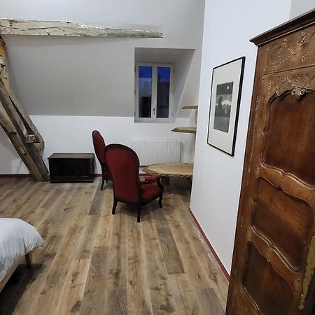 Les Oiseaux De Passage Bed & Breakfast Escolives-Sainte-Camille Exterior foto