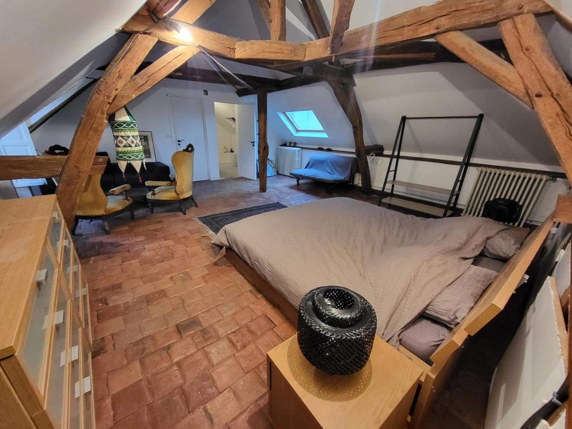 Les Oiseaux De Passage Bed & Breakfast Escolives-Sainte-Camille Exterior foto
