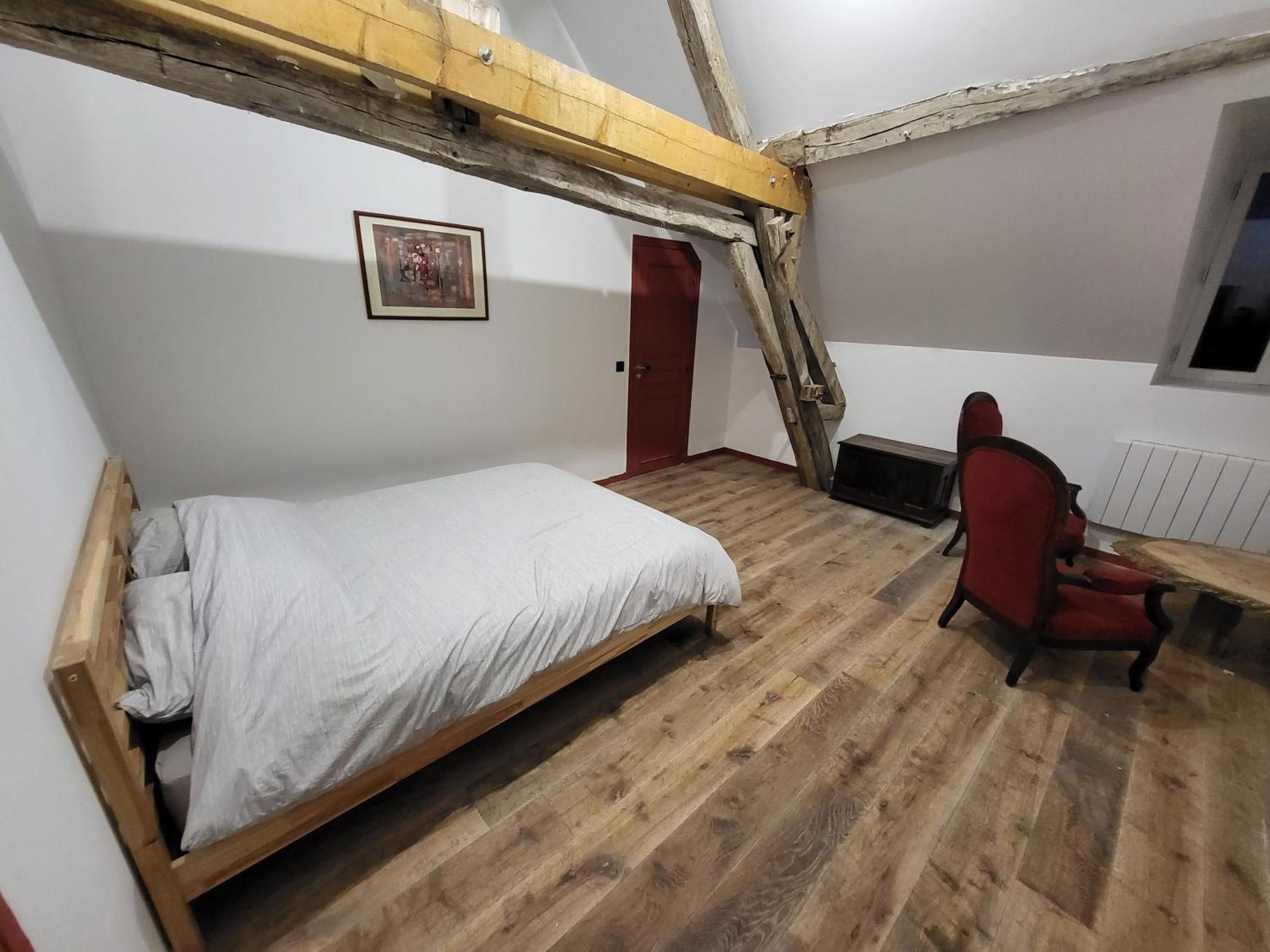 Les Oiseaux De Passage Bed & Breakfast Escolives-Sainte-Camille Exterior foto