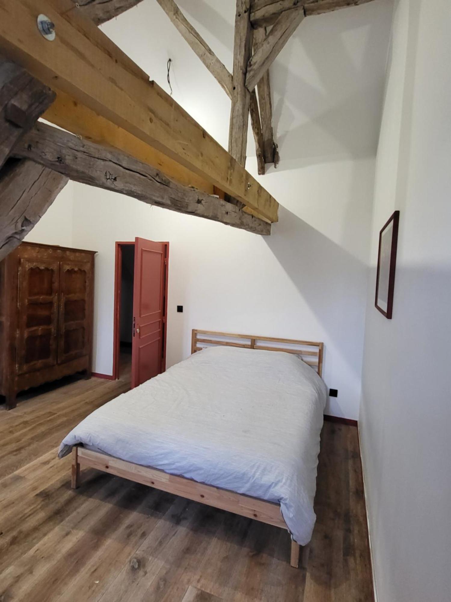 Les Oiseaux De Passage Bed & Breakfast Escolives-Sainte-Camille Exterior foto